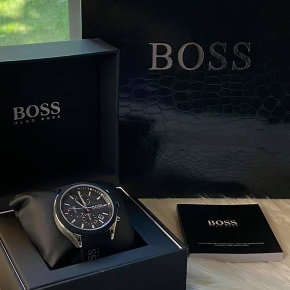 HB1513716 - Hugo Boss Men’s Velocity Black Watch
Case Size: 44mm - Picture 2 of 11